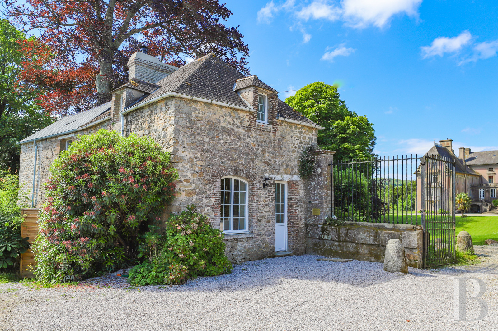 Au Vast, dans le Cotentin, une ancienne porterie entièrement rénovée - photo  n°7